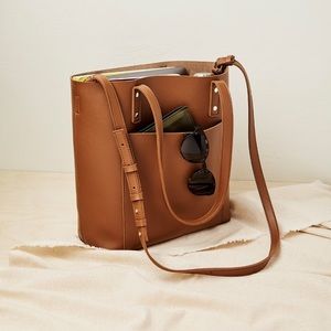 🌟new🌟 VEGAN LEATHER 2-IN-1 EVERYDAY TOTE